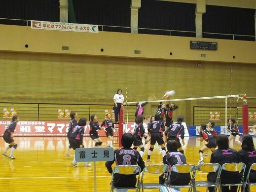 決勝戦の試合中の写真