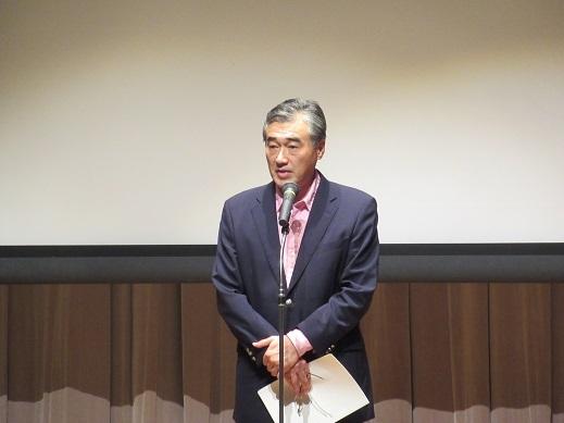 2017在宅医療・介護連携推進フォーラムで挨拶をしている市長の写真