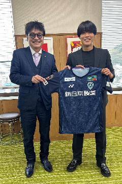 岩崎 悠人選手との写真