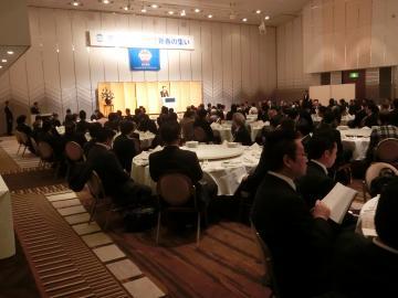 新春の集い会場の様子の写真