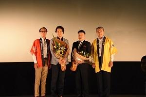 出演者の皆様との記念撮影