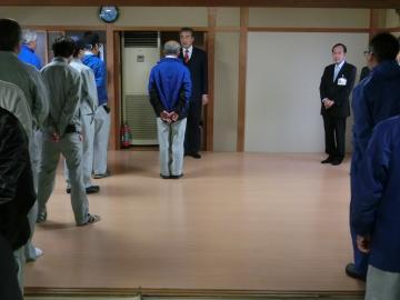 清掃センターでの仕事始め式の様子の写真