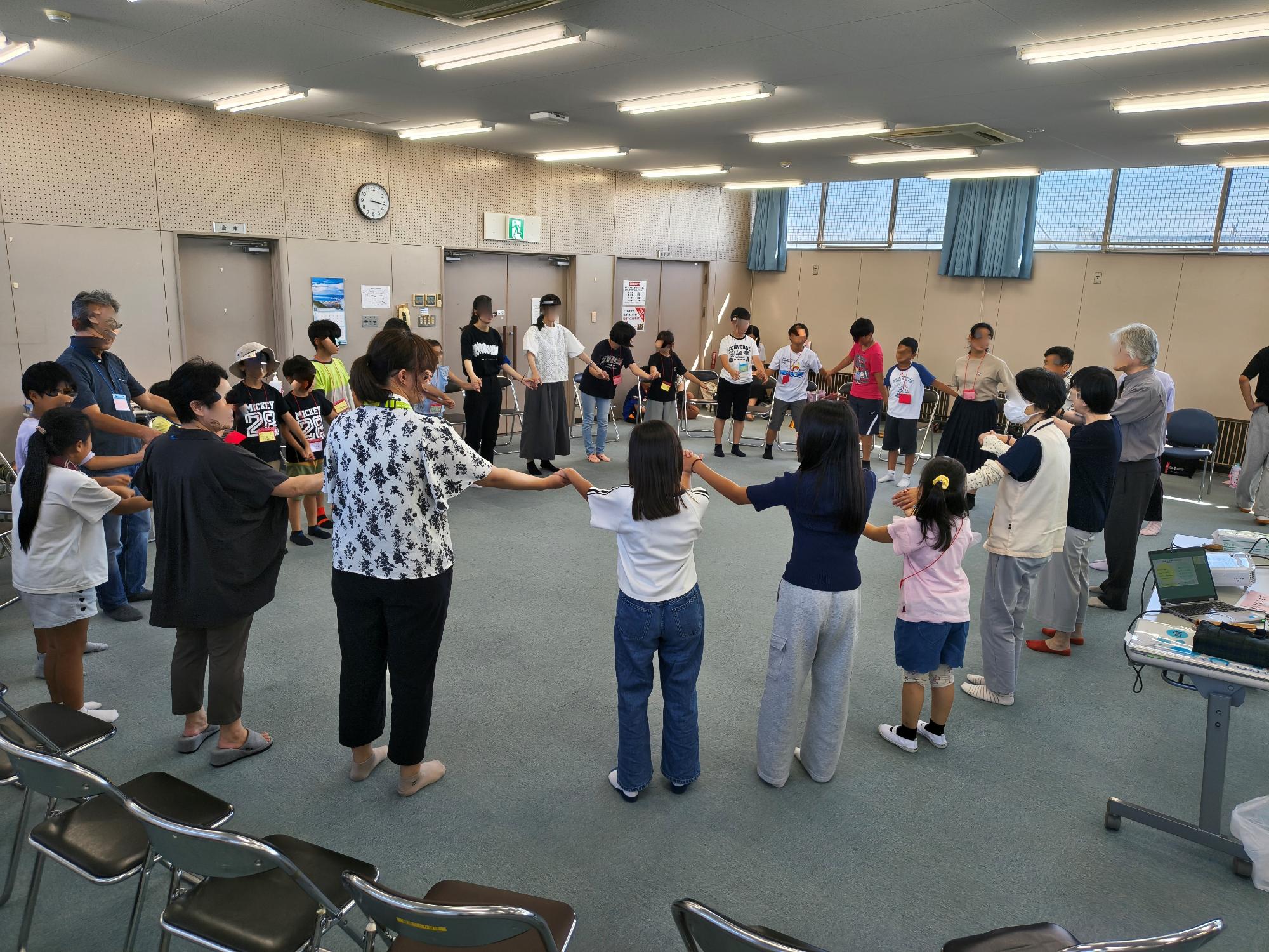 多文化音楽ワークショップのようす
