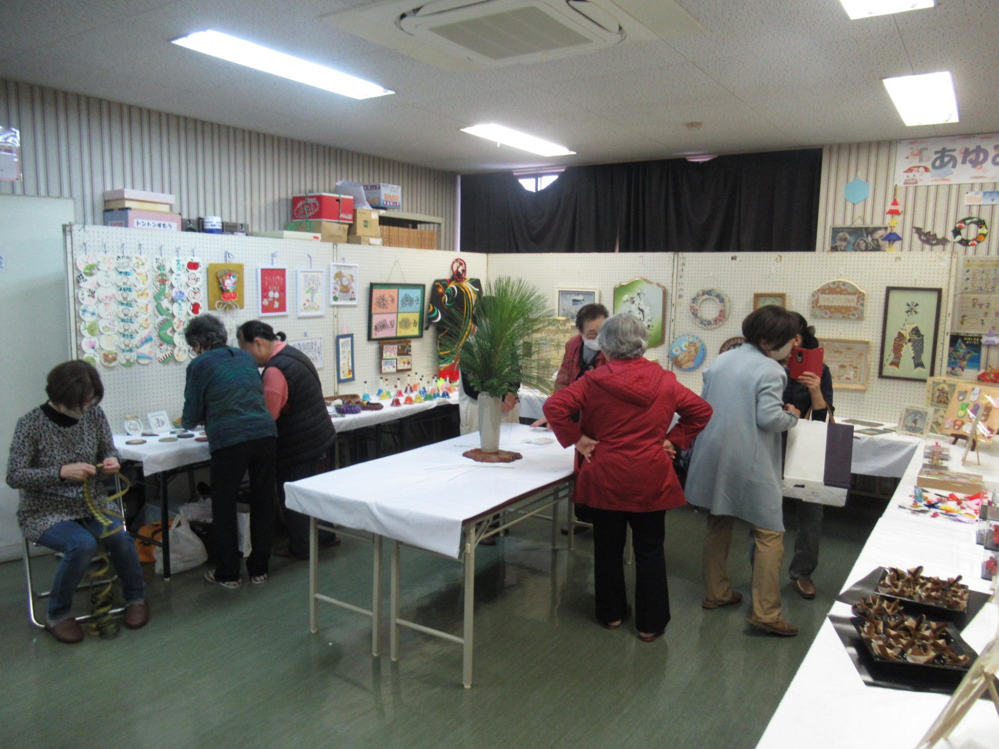 東地区文化祭の写真（展示）