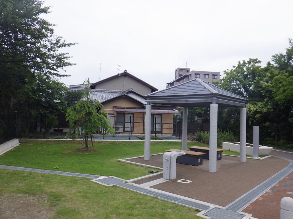 防災シェルターの写真