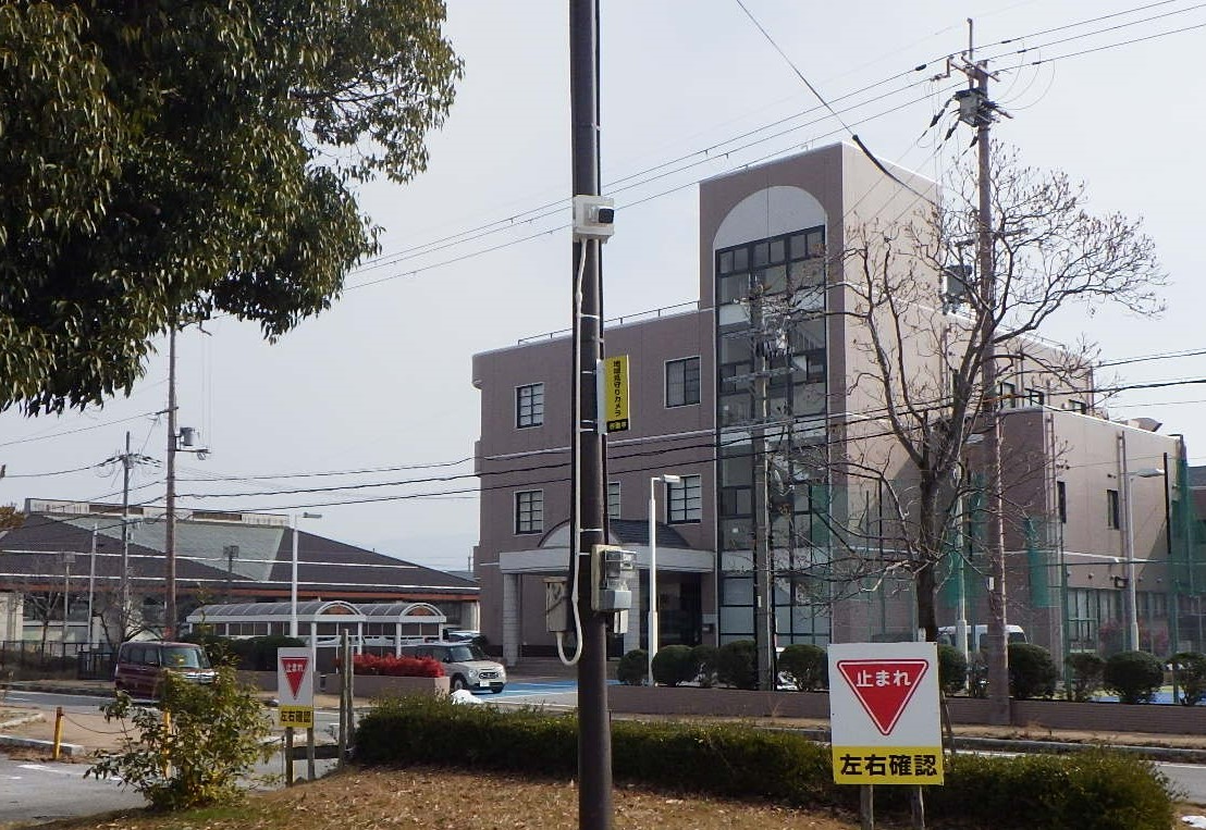 庄堺公園防犯カメラ設置状況