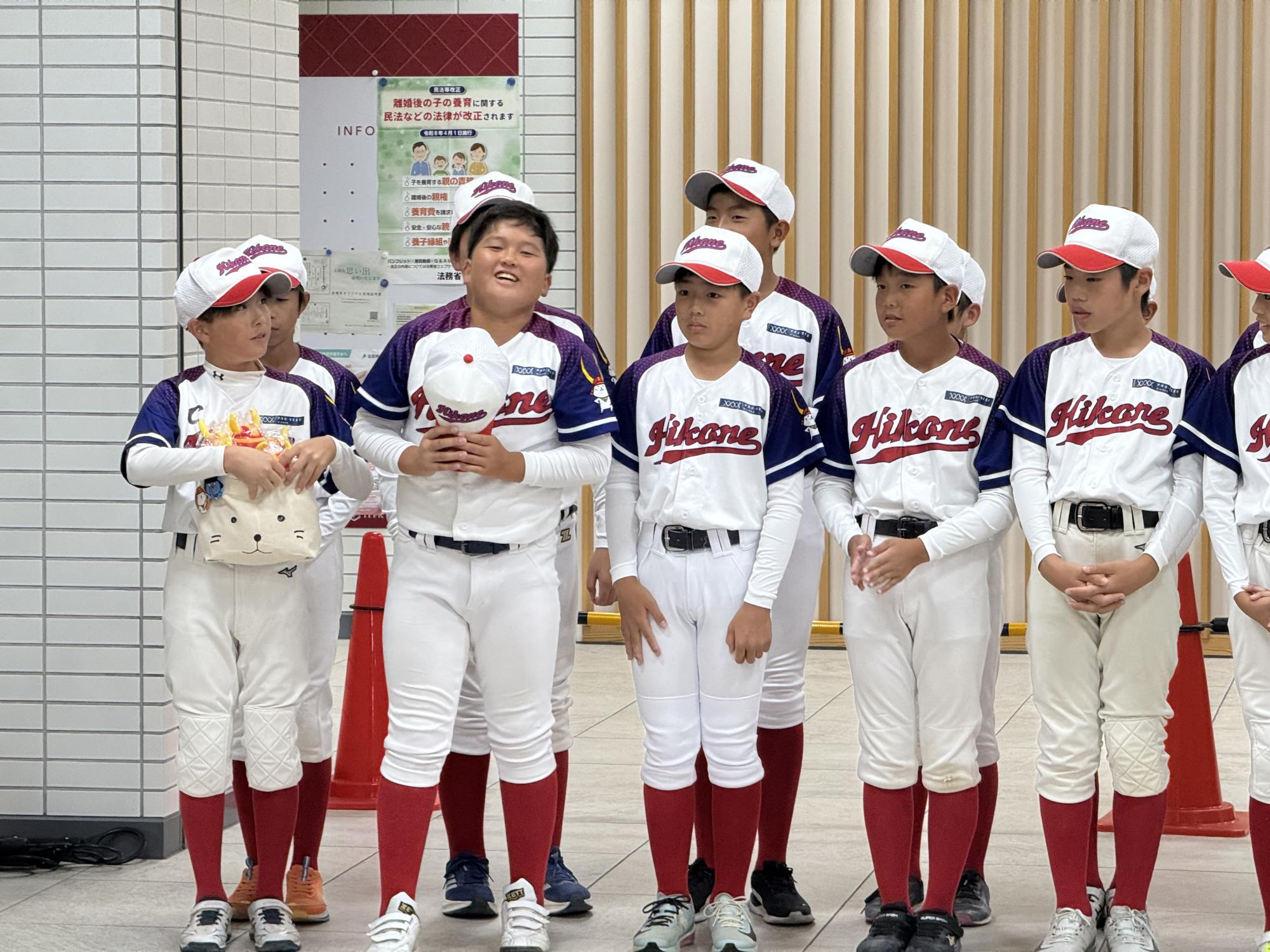 学童野球彦根選抜選手紹介の様子
