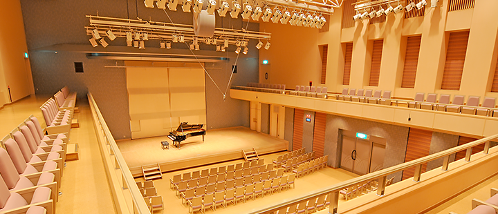 エコーホールの画像（2階席から）