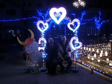 四番町スクエアでハートをモチーフにした彦根灯花会の様子の写真