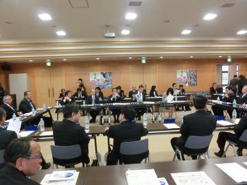 滋賀県首長会議の様子の写真