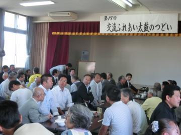 交流会会場の様子の写真