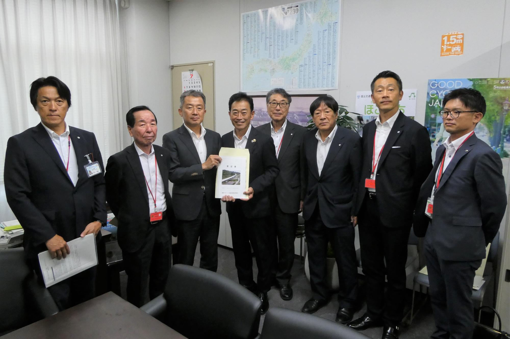 国土交通省での要望活動の様子