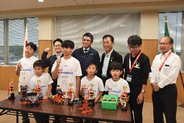 出場された皆様との写真