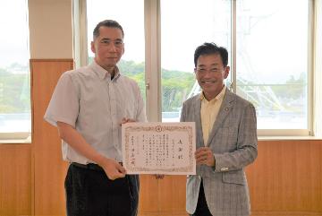 贈呈式の様子