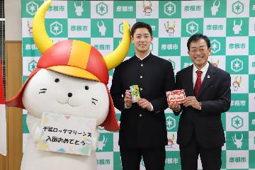 奥村頼人選手との写真