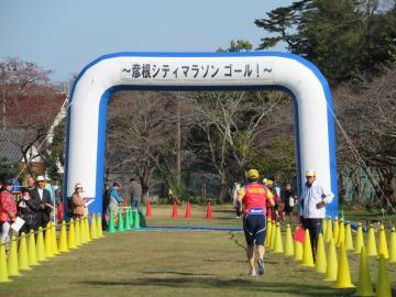 ゴール直前の市長の写真