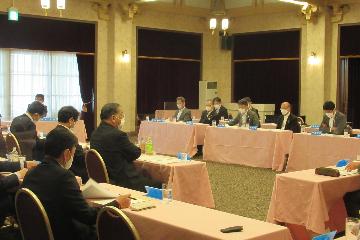 令和4年度滋賀県市長会議（第1回臨時会）の様子