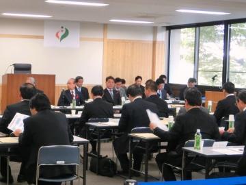 滋賀県後期高齢者医療広域連合議会中の全体写真