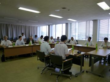 評議員会会議の様子の写真