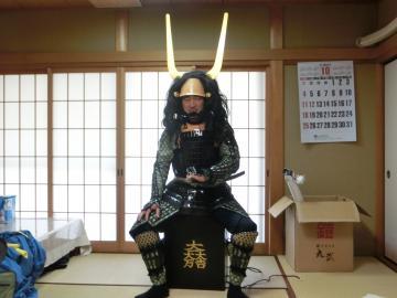 石田三成の甲冑姿の市長の写真