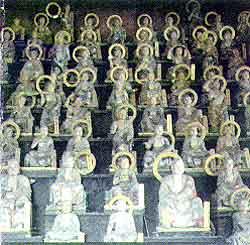 木造釈迦・十大弟子像 ならびに 十六羅漢・五百羅漢像の写真