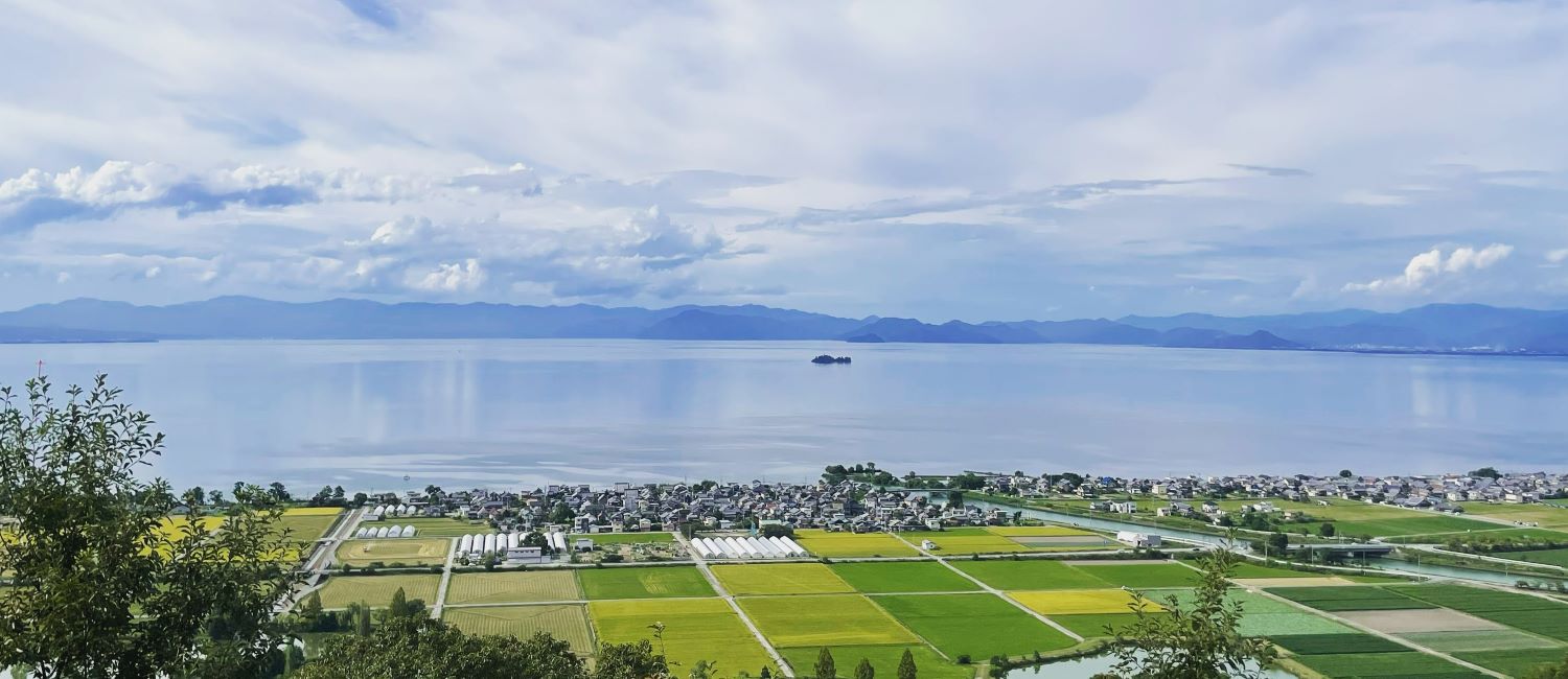荒神山から琵琶湖を望む